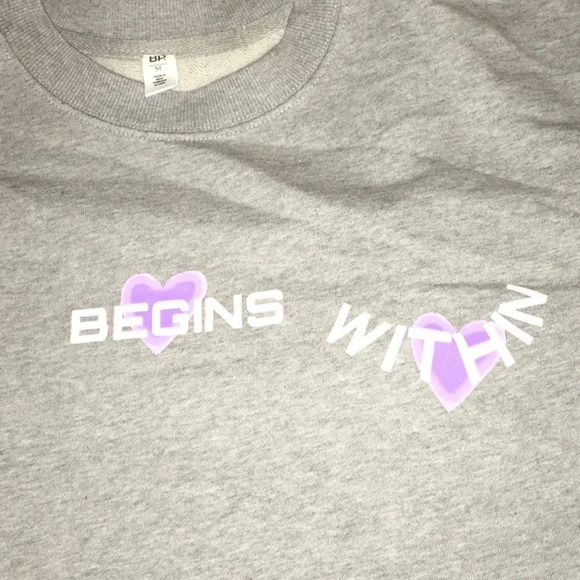BP Love Begins Within Graphic Print Pullover Sweatshirt Long Sleeve Terry Gray - Picture 5 of 6